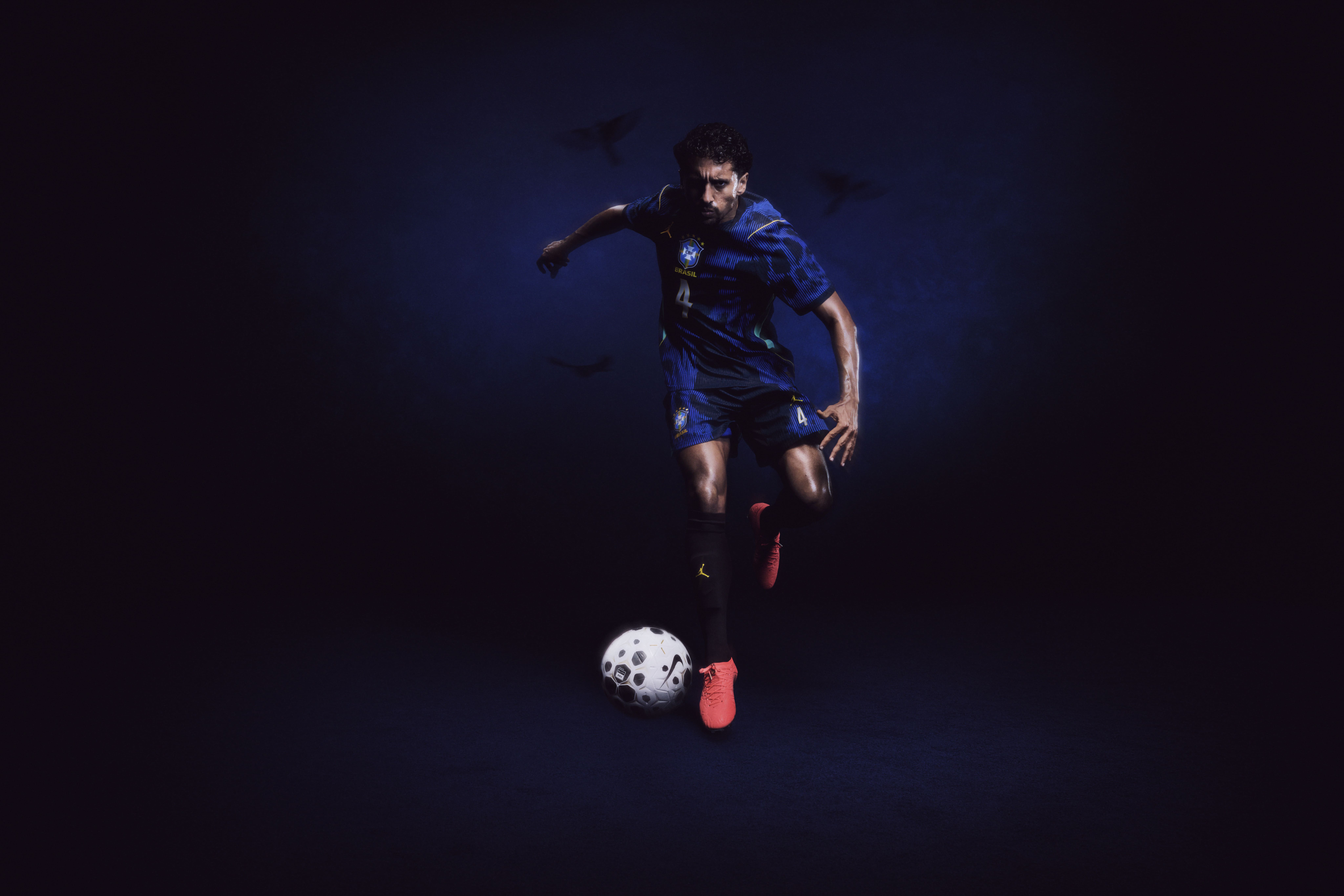 Marquinhos avec le maillot extérieur Brésil Jordan 2026