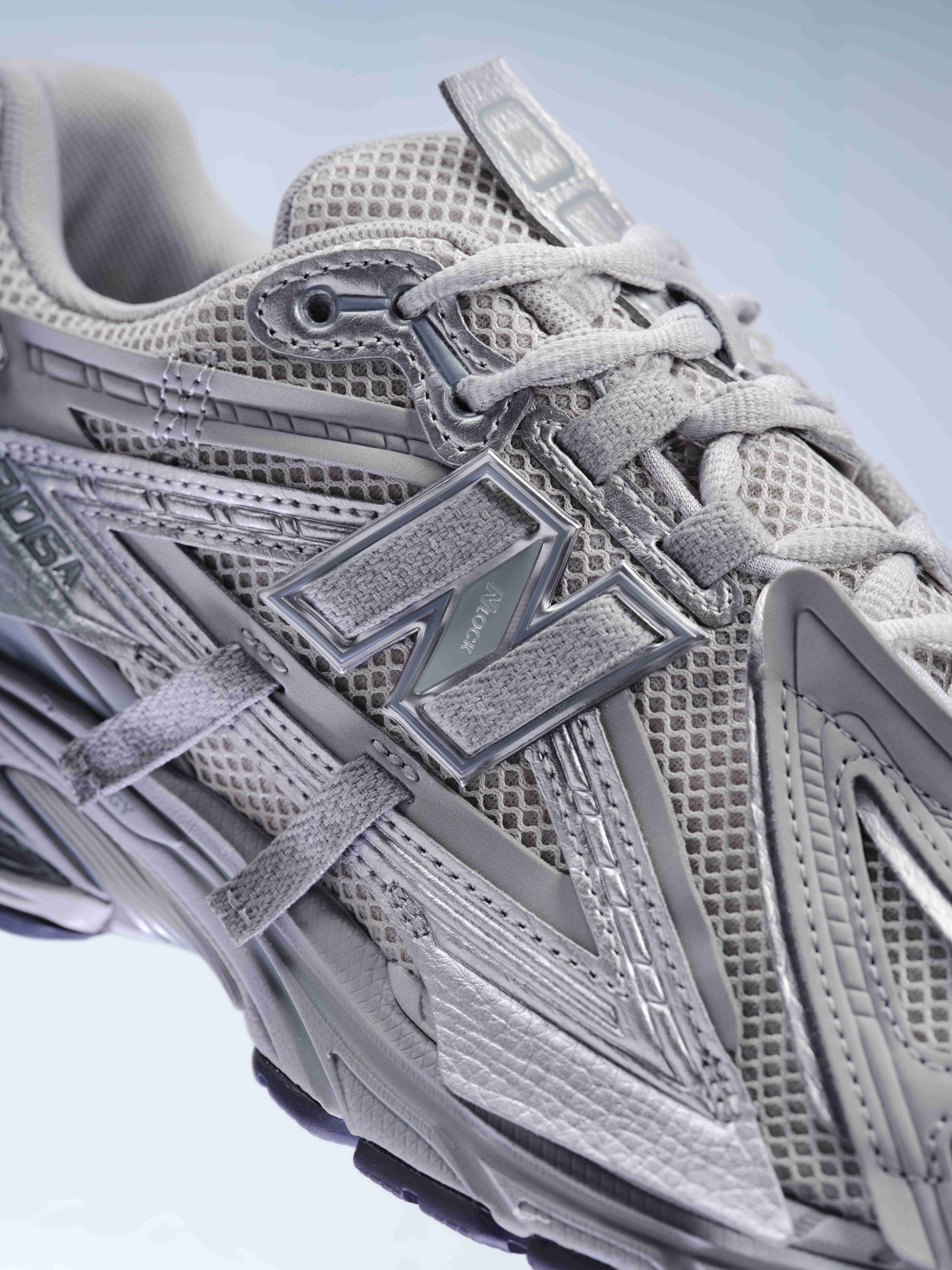 New Balance 1906A Tech Explosion avec détails running inspirés des années 2000